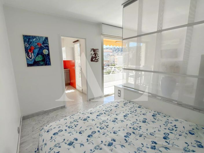 Image No.5-Apartment for sale