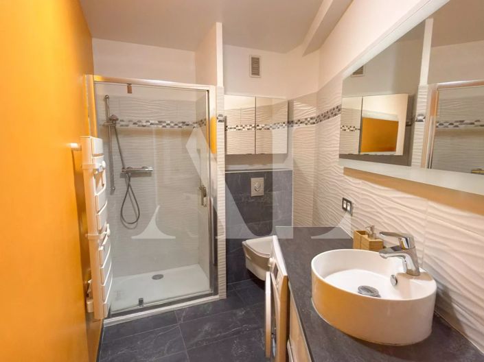 Image No.6-Apartment for sale