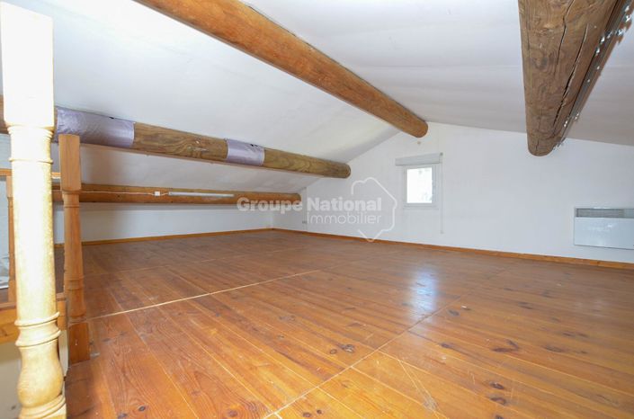 Image No.9-4 Bed Property for sale