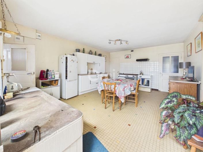 Image No.3-3 Bed House for sale