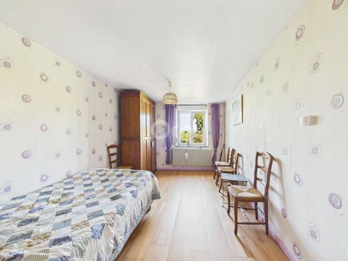 Image No.7-3 Bed House for sale