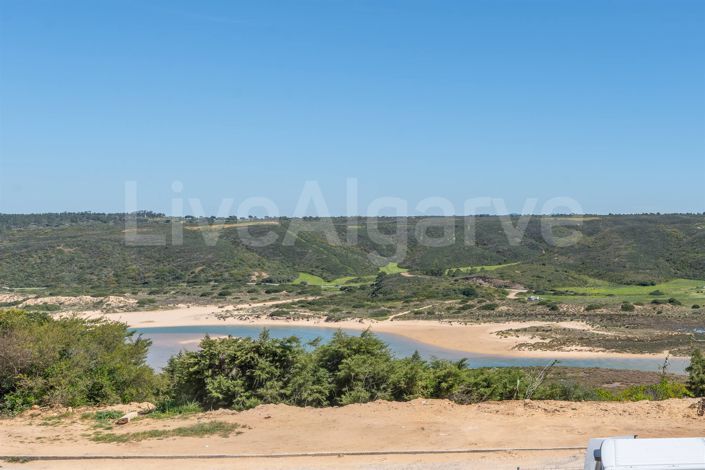 Image No.9-3 Bed Apartment for sale