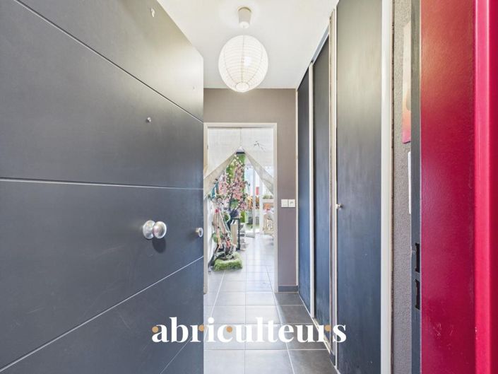 Image No.2-Appartement de 1 chambre à vendre à Nice