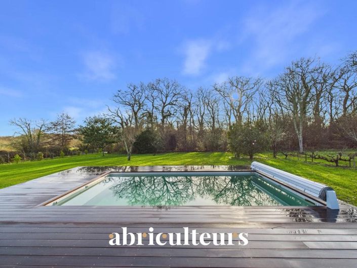 Image No.5-5 Bed House for sale