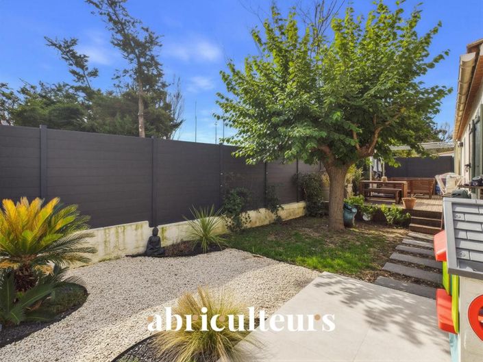 Image No.15-3 Bed House for sale