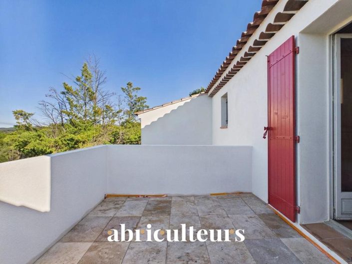 Image No.12-5 Bed House for sale