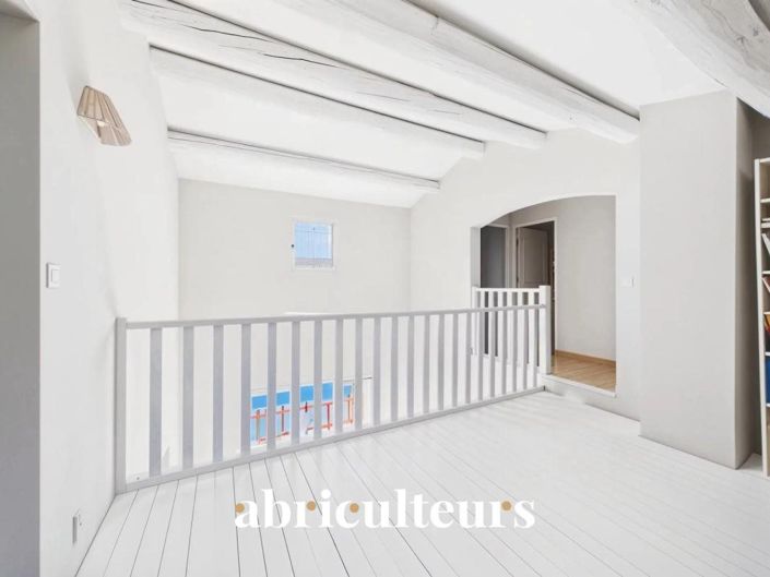 Image No.13-5 Bed House for sale