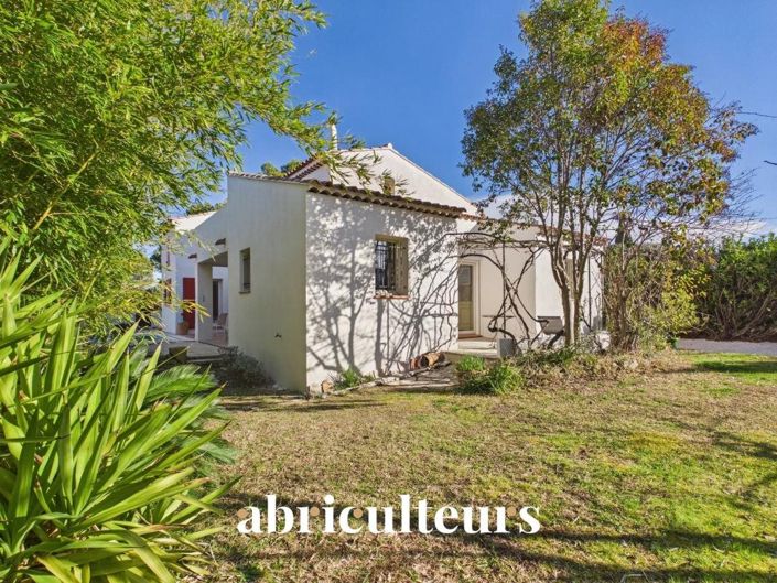 Image No.20-5 Bed House for sale