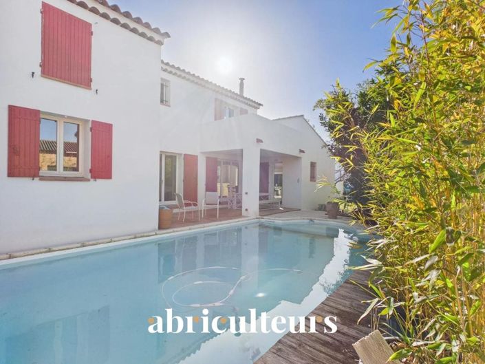 Image No.26-5 Bed House for sale