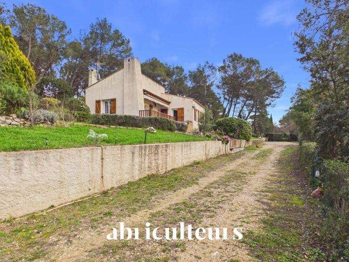 Image No.20-2 Bed House for sale