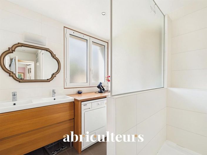 Image No.13-4 Bed Apartment for sale