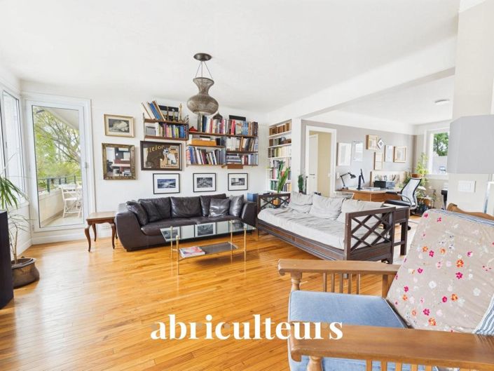 Image No.2-4 Bed Apartment for sale