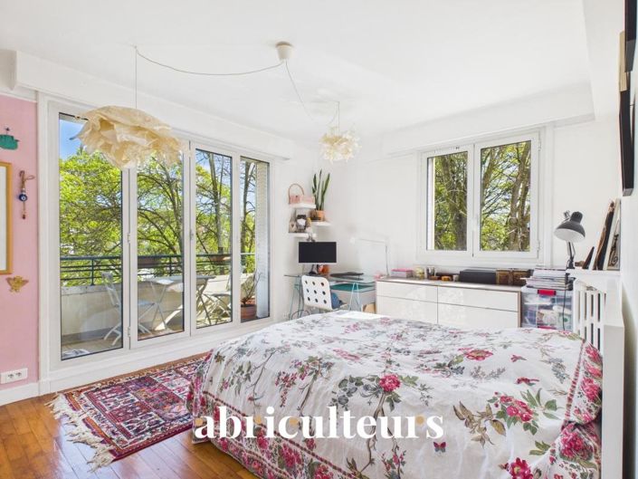 Image No.9-4 Bed Apartment for sale