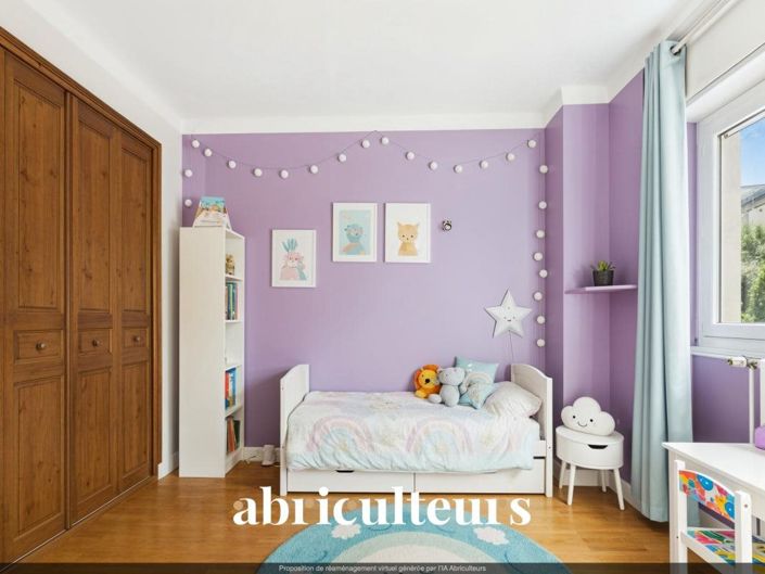 Image No.10-2 Bed Apartment for sale