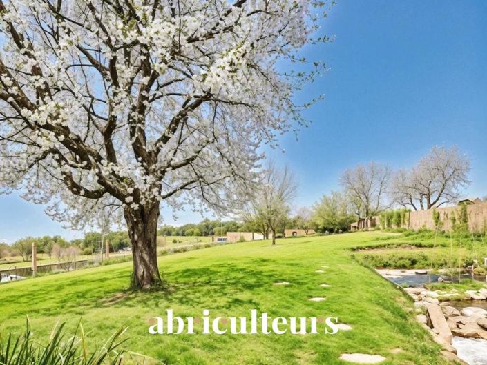 Image No.16-5 Bed House for sale