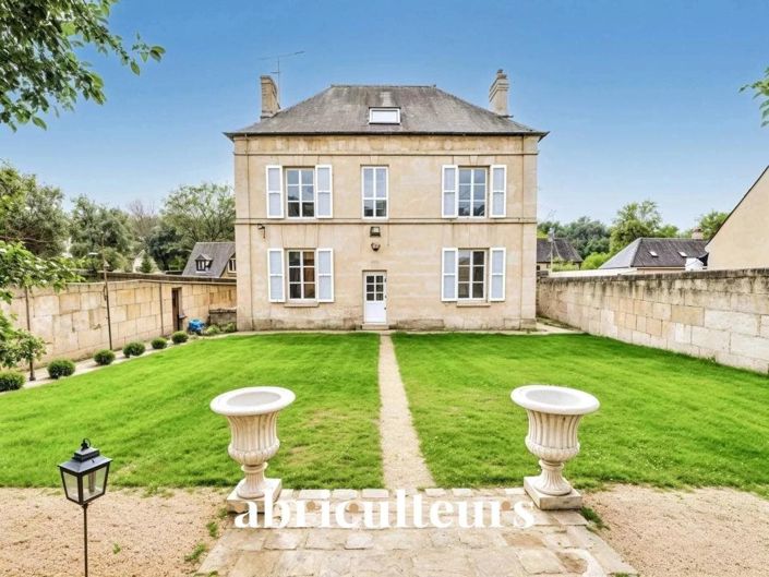 Image No.2-5 Bed House for sale