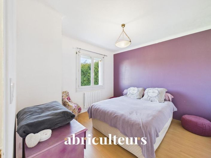 Image No.6-3 Bed House for sale