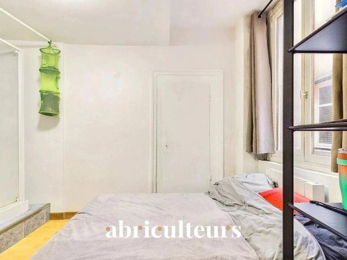 Image No.10-1 Bed Apartment for sale