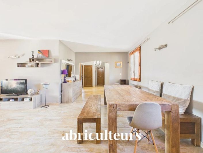 Image No.4-3 Bed House for sale