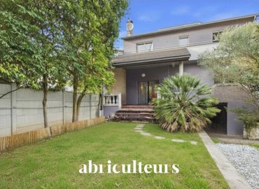 1 - Colombes, House