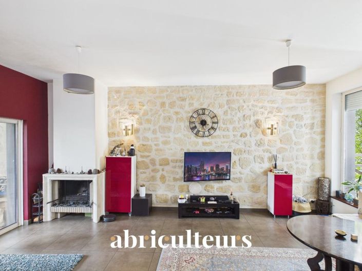 Image No.4-5 Bed House for sale