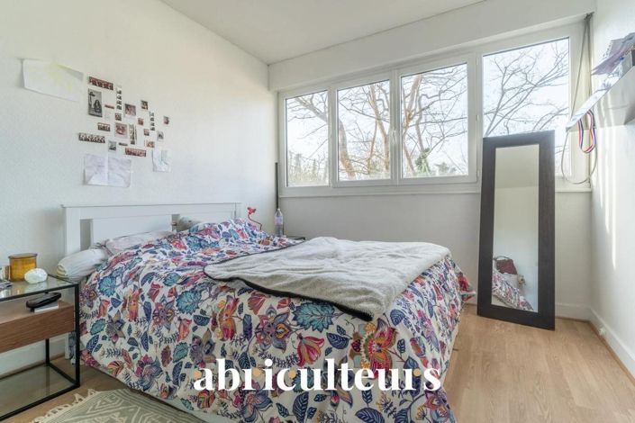 Image No.9-Appartement de 4 chambres à vendre à La Celle-Saint-Cloud