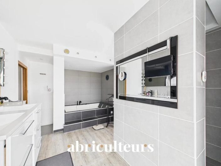 Image No.22-Appartement de 2 chambres à vendre à Cergy