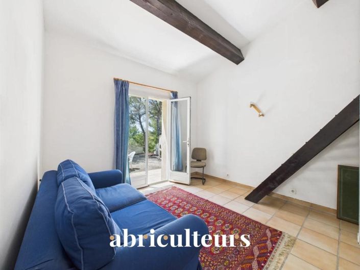 Image No.18-5 Bed House for sale