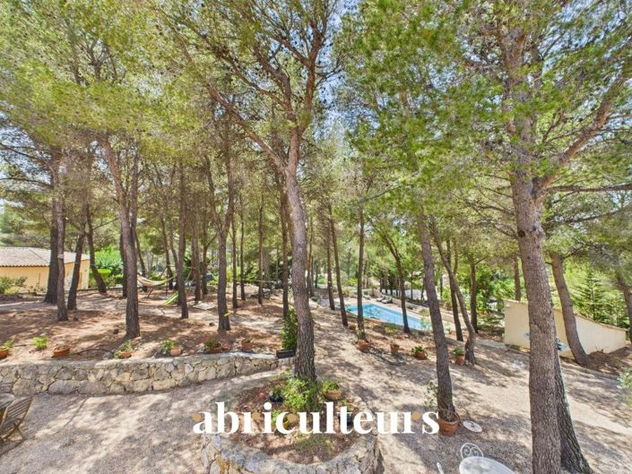 Image No.26-5 Bed House for sale