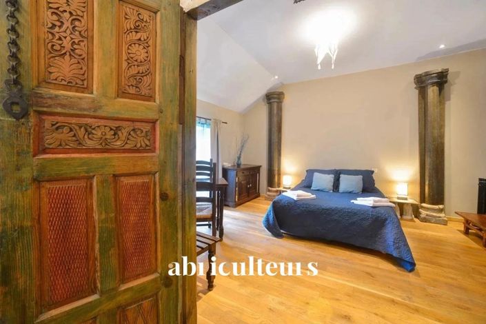 Image No.12-Maison de 14 chambres à vendre à Essonne