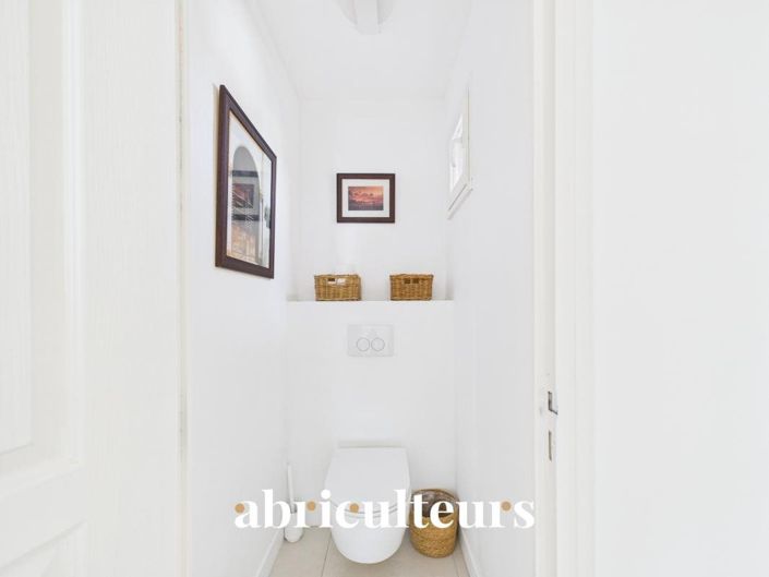 Image No.15-3 Bed House for sale