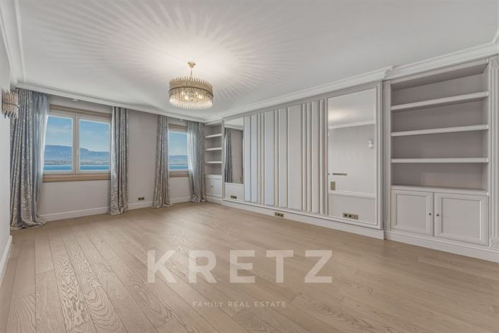 Image No.13-7 Bed House for sale