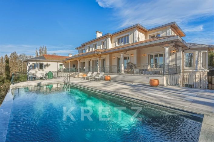 Image No.2-7 Bed House for sale