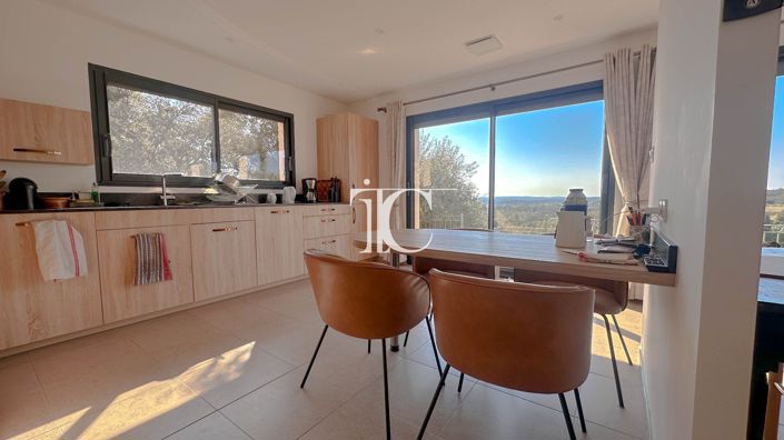 Image No.6-2 Bed House for sale