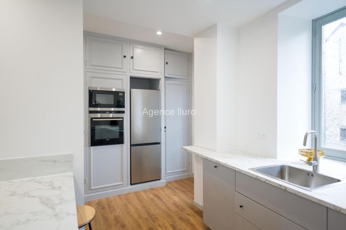 Image No.12-House for sale