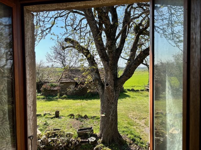 Image No.17-4 Bed House for sale