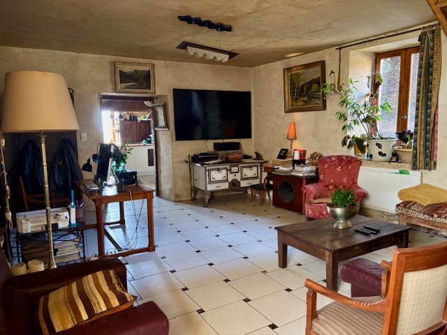 Image No.7-4 Bed House for sale