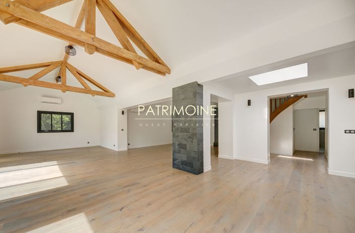 Image No.7-6 Bed Property for sale