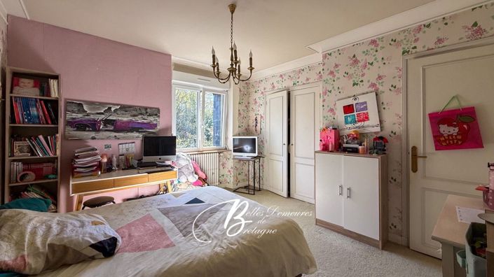 Image No.16-9 Bed House for sale