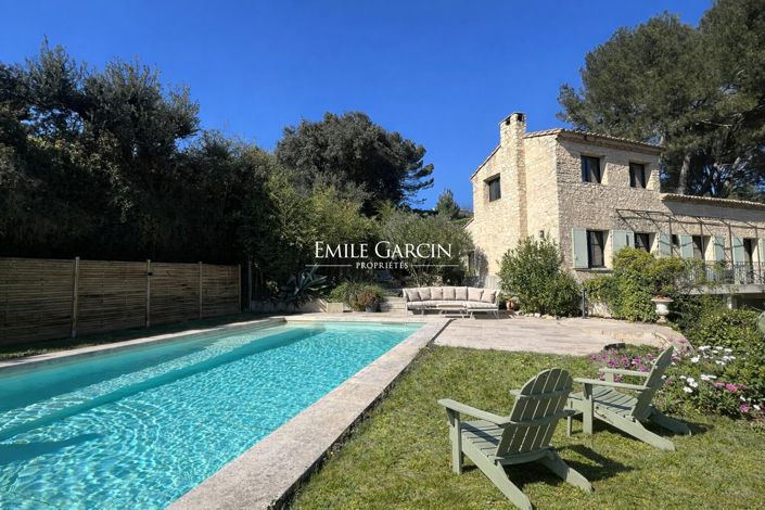 Image No.3-5 Bed Property for sale