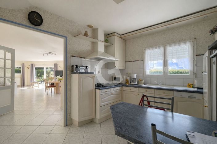 Image No.4-4 Bed House for sale