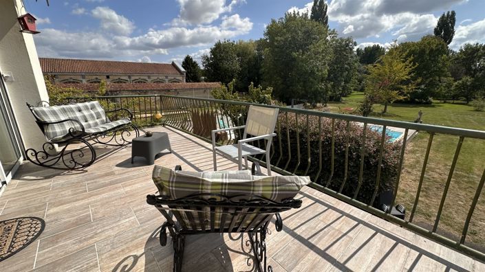 Image No.6-Maison de 7 chambres à vendre à Saint-Jean-d'Angély