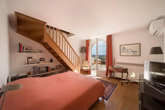 Image No.11-Maison de 6 chambres à vendre à Golfe Juan