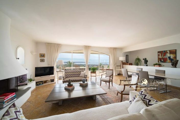 Image No.8-Maison de 6 chambres à vendre à Golfe Juan