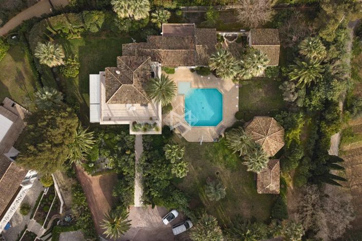 Image No.5-6 Bed House for sale