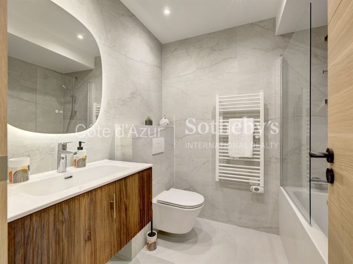 Image No.9-3 Bed Apartment for sale