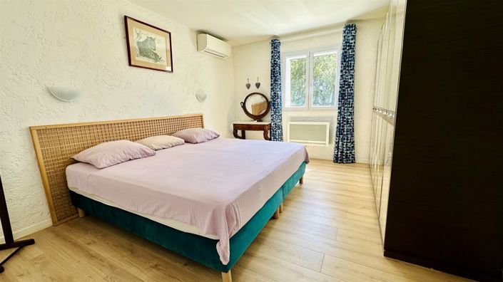 Image No.14-4 Bed House for sale