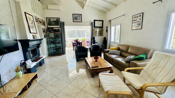 Image No.4-4 Bed House for sale