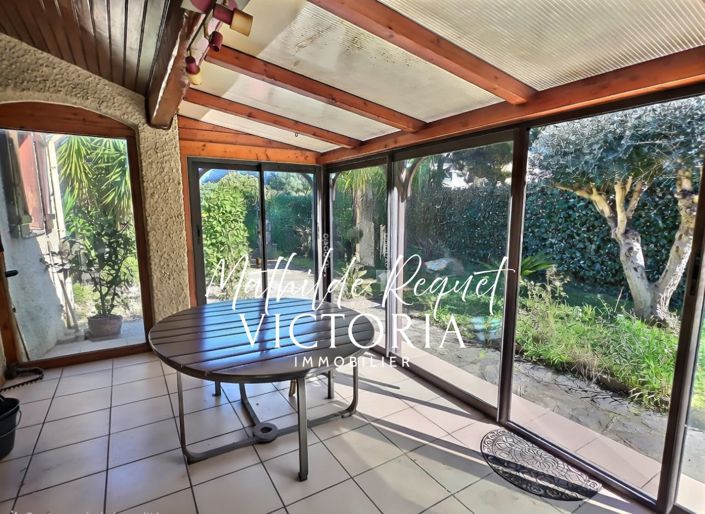 Image No.3-3 Bed House for sale