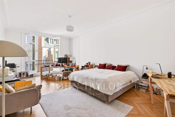 Image No.11-3 Bed Apartment for sale